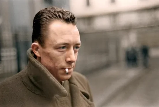 Camus en color